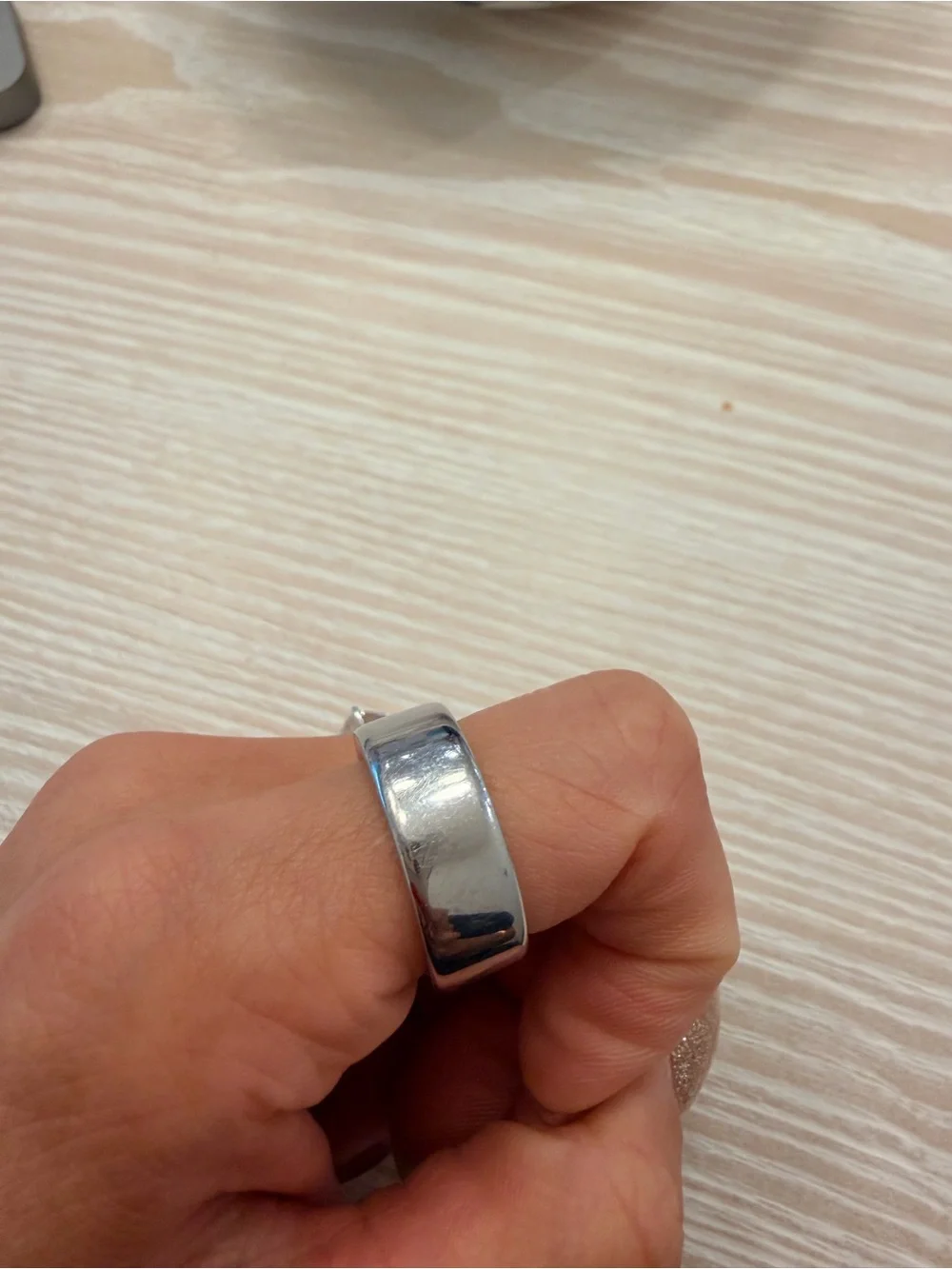 Oura ring gen 4   Silver  Size 6